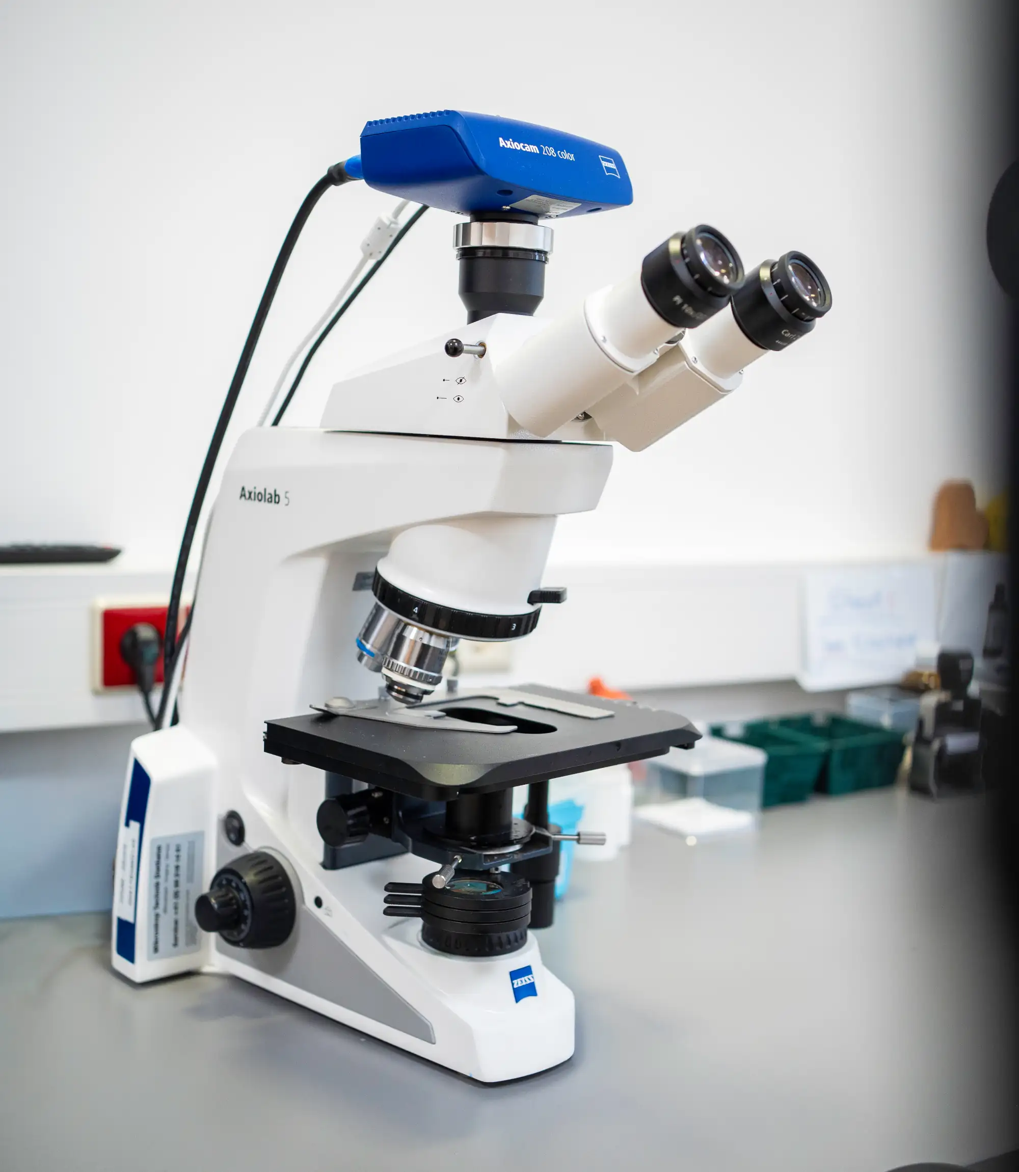 Dunkelfeldmikroskopie und Analyse